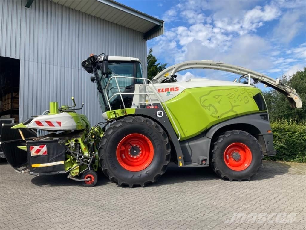 CLAAS Jaguar 960 Culegatoare de nutret