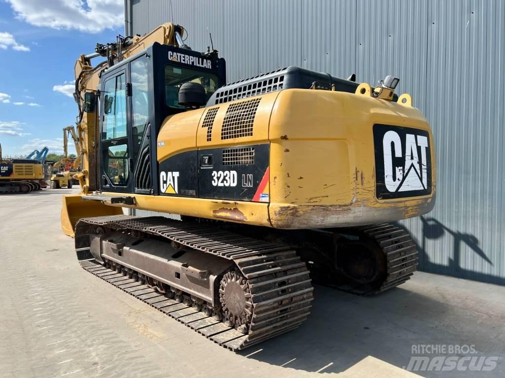 CAT 323D LN VA Excavatoare pe șenile
