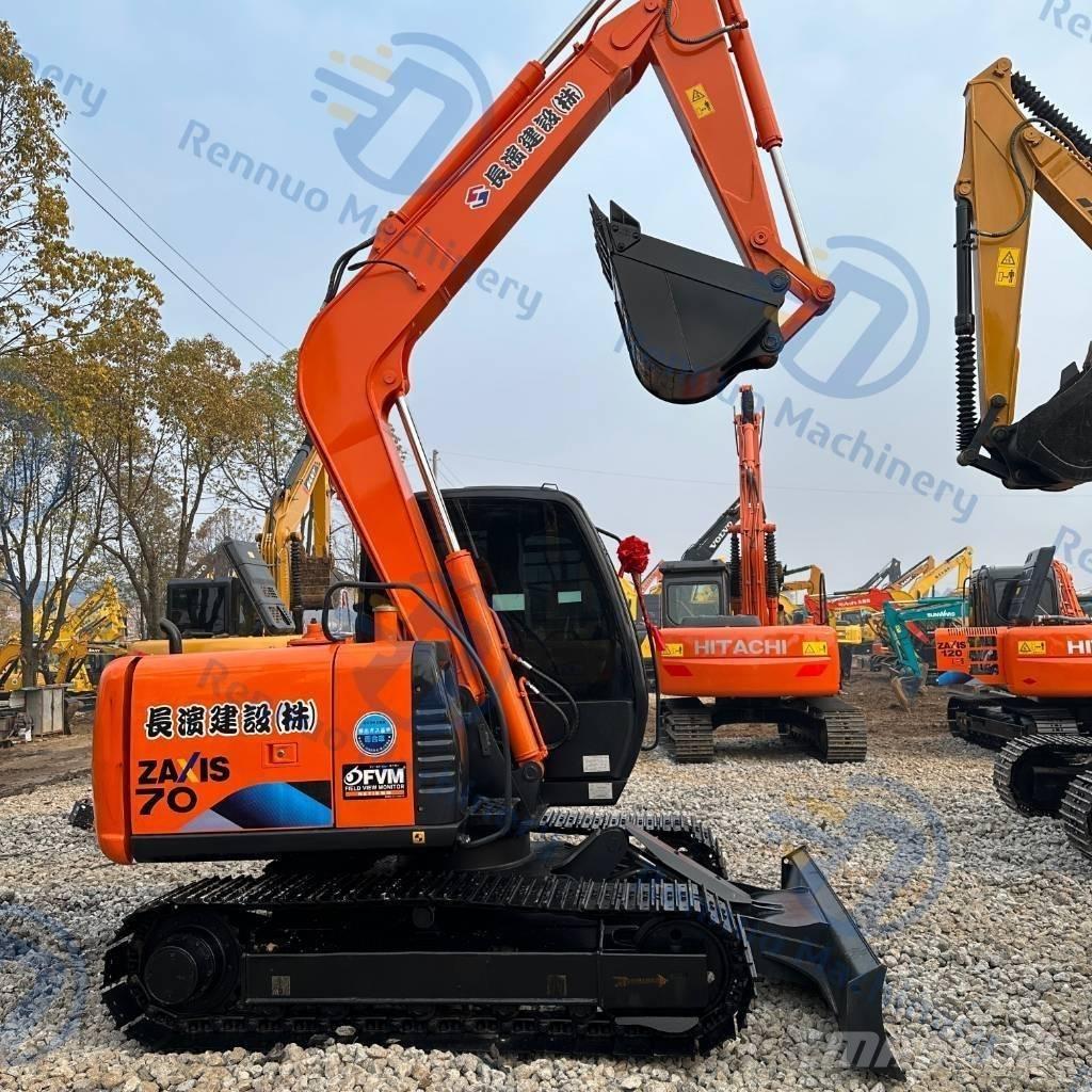 Hitachi ZX70 Mini excavatoare < 7t