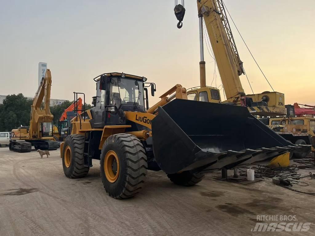 LiuGong 856 H Incarcator pe pneuri