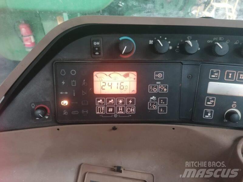 John Deere 8520 T Tractoare