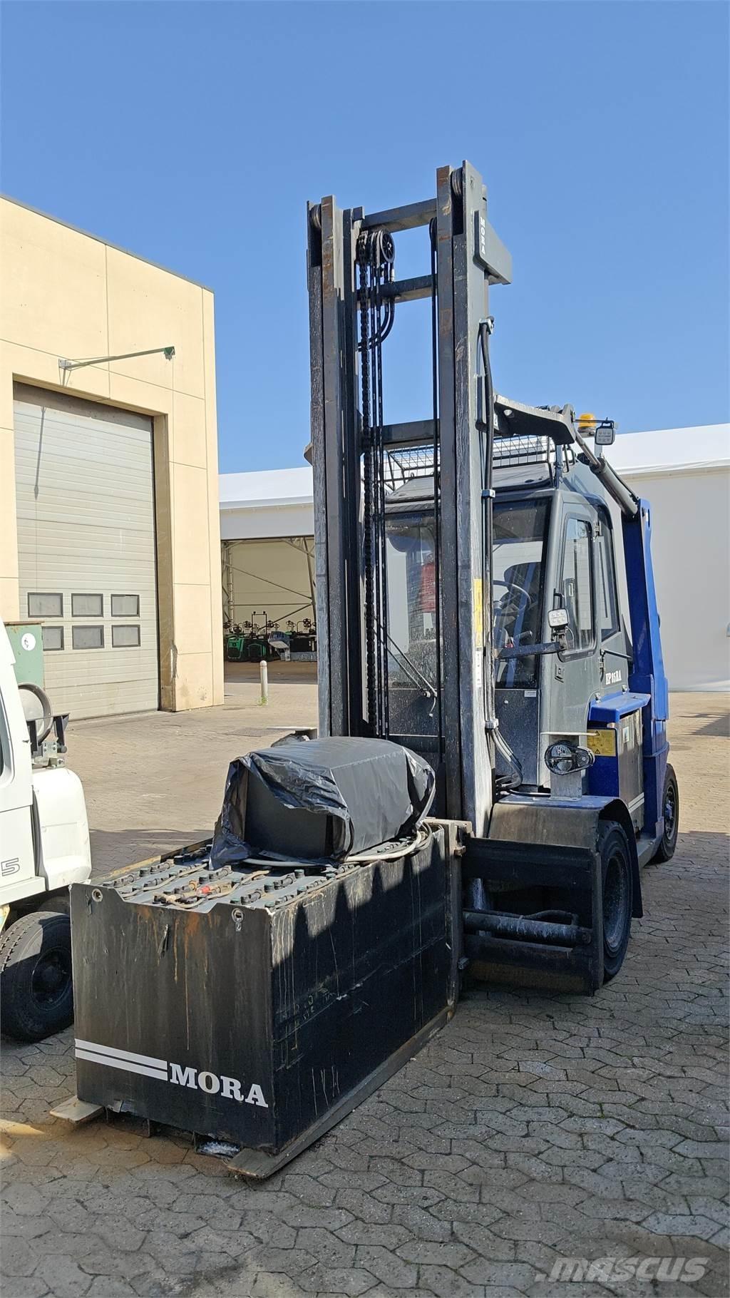  EP85RA Stivuitor electric