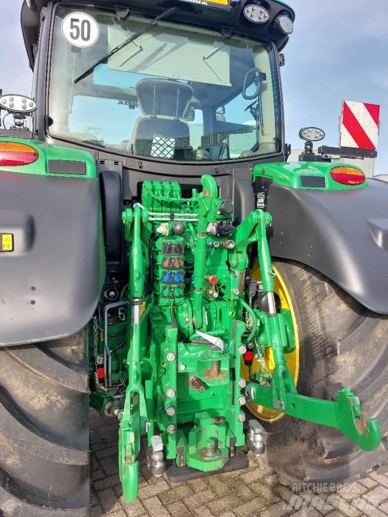 John Deere 6R185 Tractoare