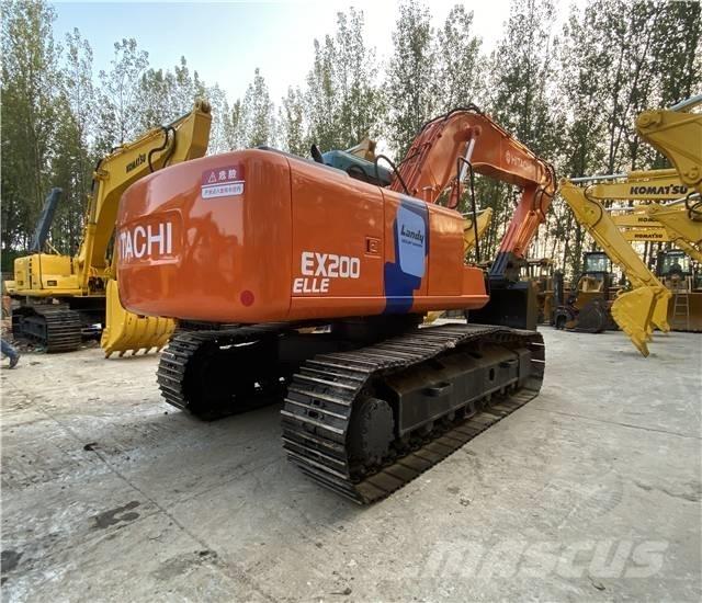 Hitachi EX 200-2 Excavatoare pe șenile
