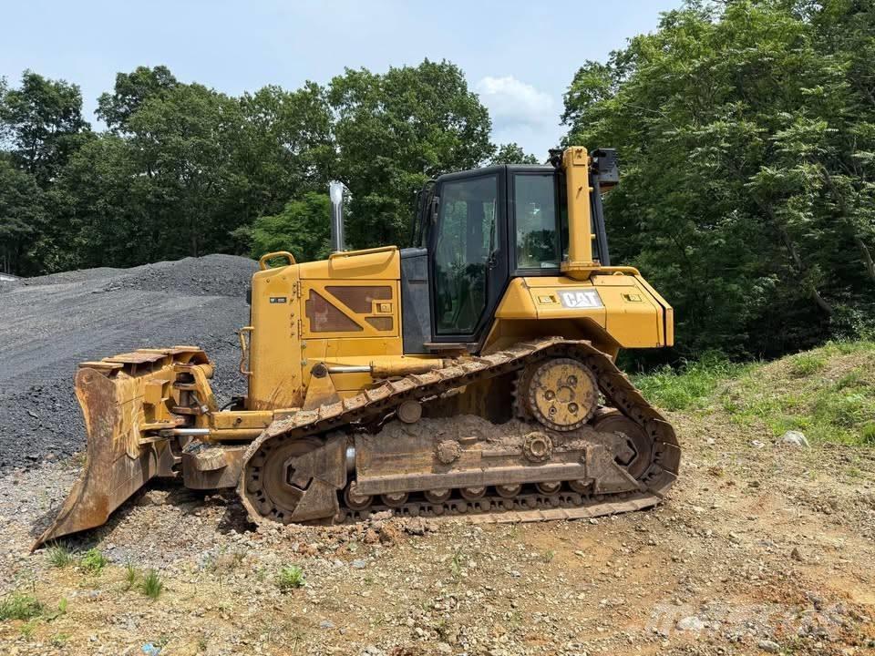 CAT D 6 N XL Buldozere pe senile