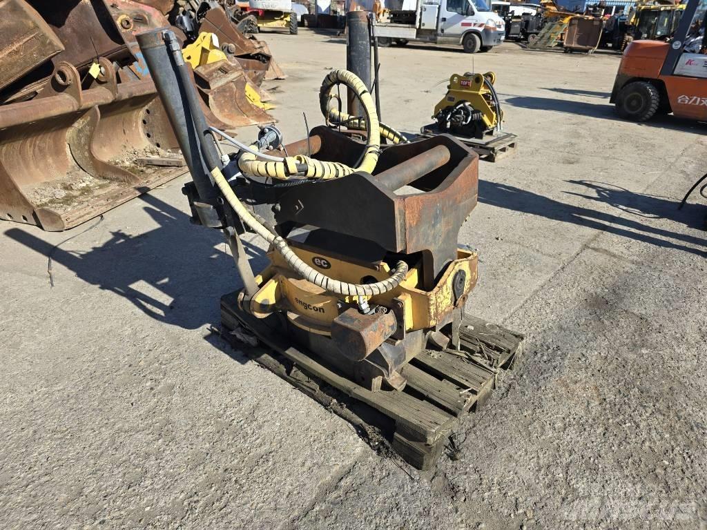 Engcon EC30 Rototilt Rotatoare