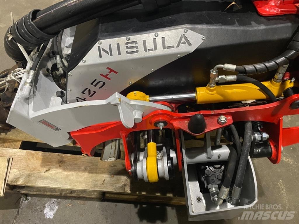 Nisula 425 H Combine forestiere