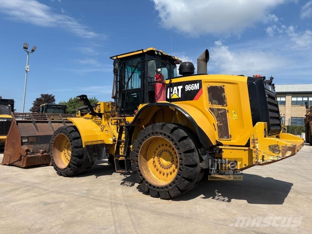 CAT 966 M Incarcator pe pneuri