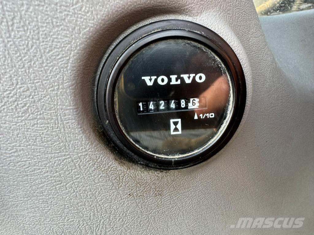 Volvo EC750EL Excavatoare pe șenile
