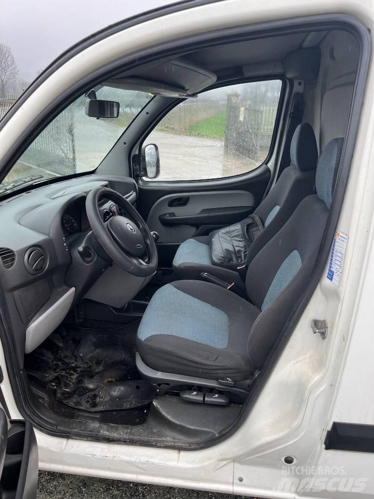 Fiat Doblo Cargo Utilitara