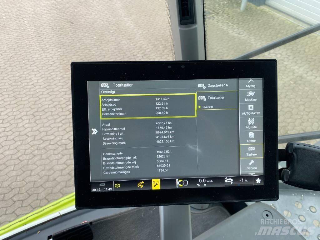 CLAAS Lexion 8800 TT Combine de secerat