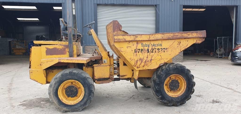 Thwaites MACH 068 Minitractor de teren
