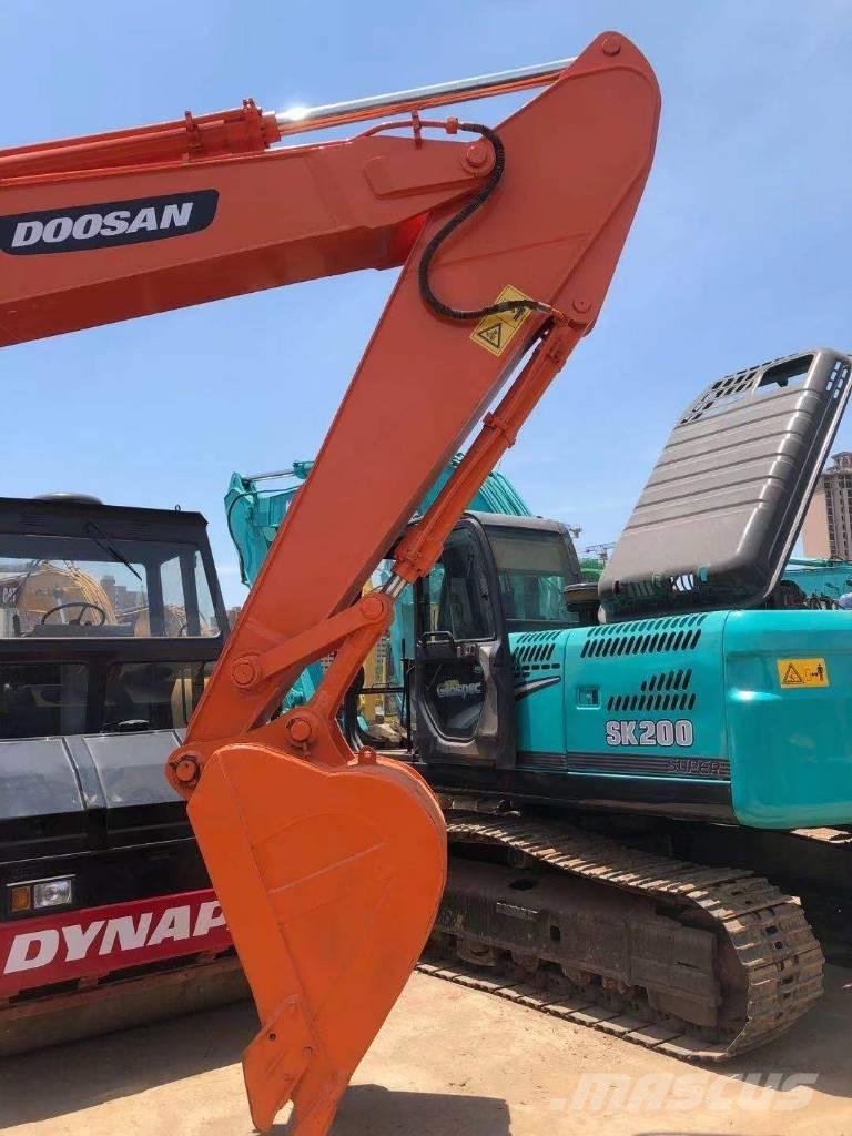 Doosan DH 220 LC-7 Excavatoare pe șenile
