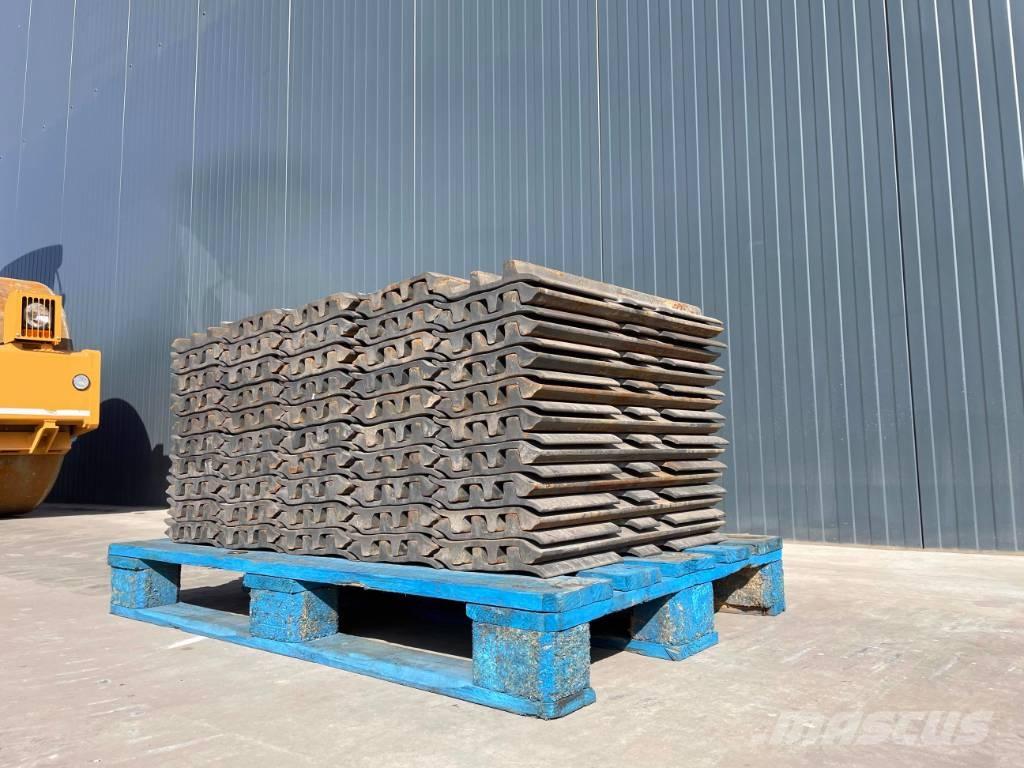 JCB JS240 Lanturi, senile si sasiu