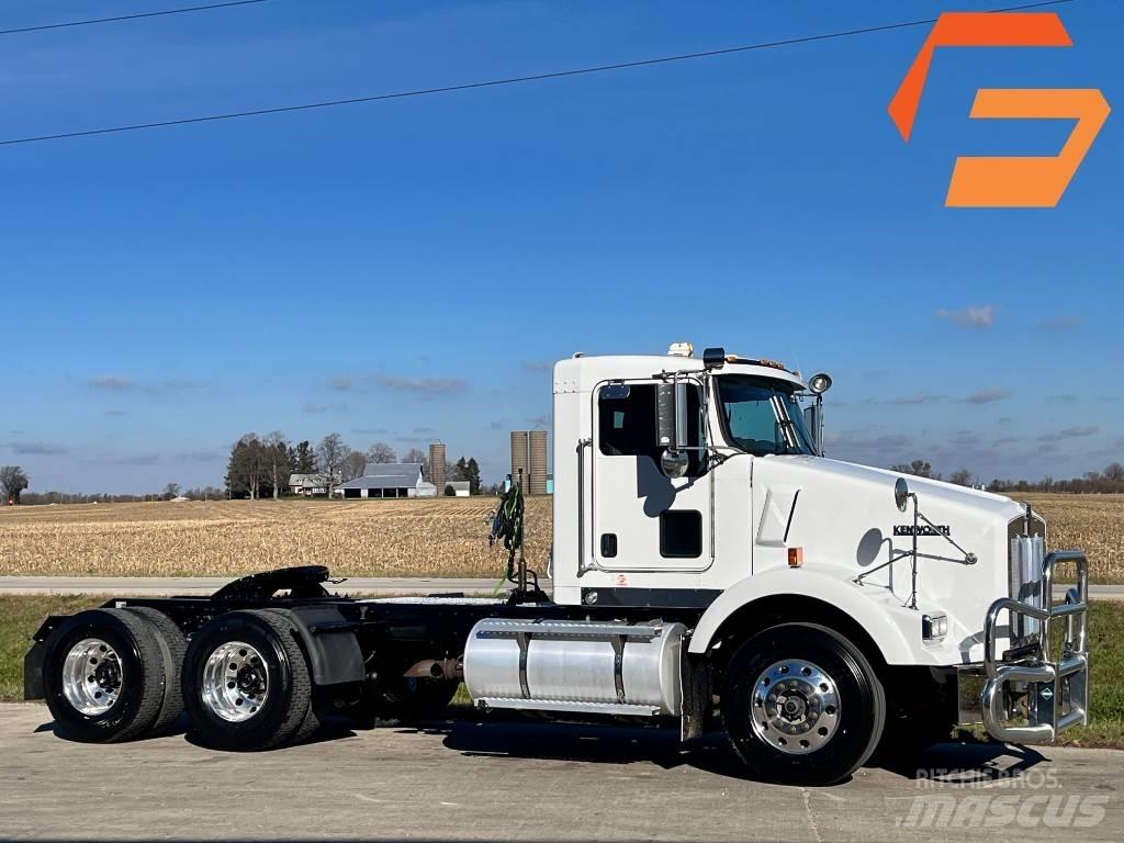 Kenworth T 800 Autotractoare