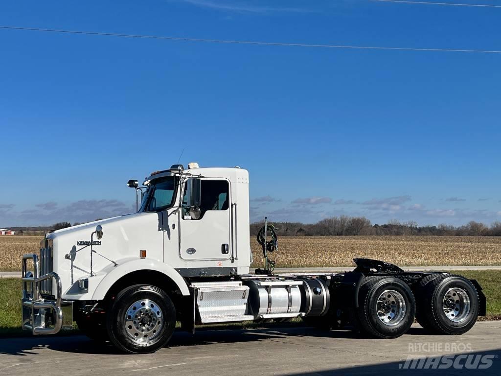 Kenworth T 800 Autotractoare