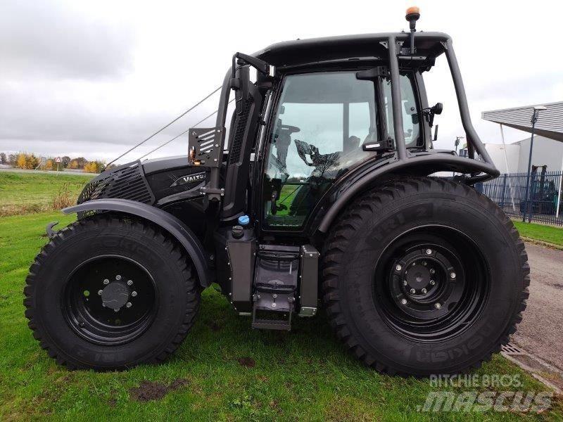 Valtra N 155 Direct Tractoare