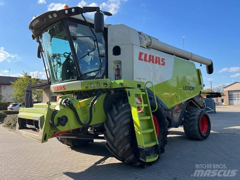 CLAAS Lexion 760 Combine de secerat