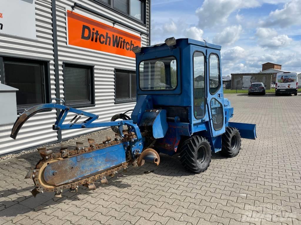 Ditch Witch 3700 DD Excavatoare de santuri