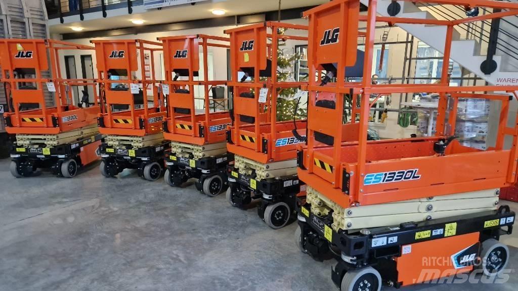 JLG ES 1330 L Platforme foarfeca