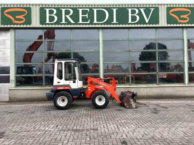 Kubota R 520 Incarcator pe pneuri