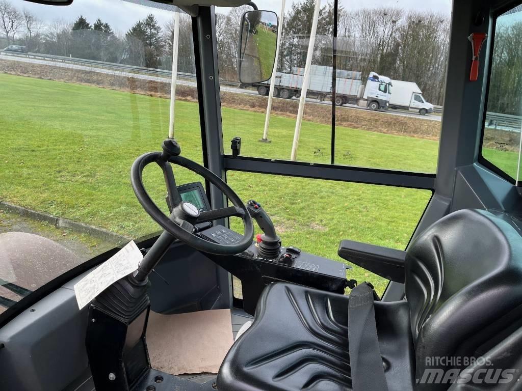 Dynapac CA1500D Compactoare sol
