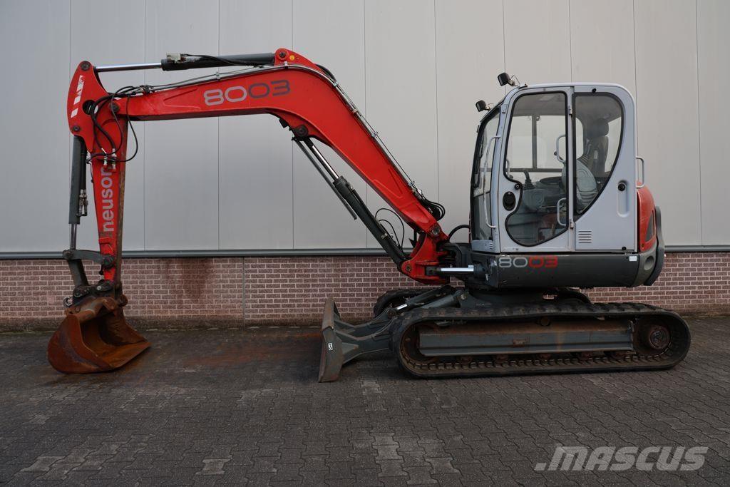Neuson 8003 RD Excavatoare pe șenile
