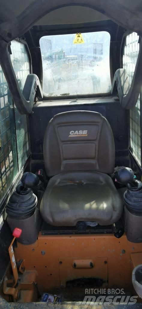 CASE 440CT Mini incarcator