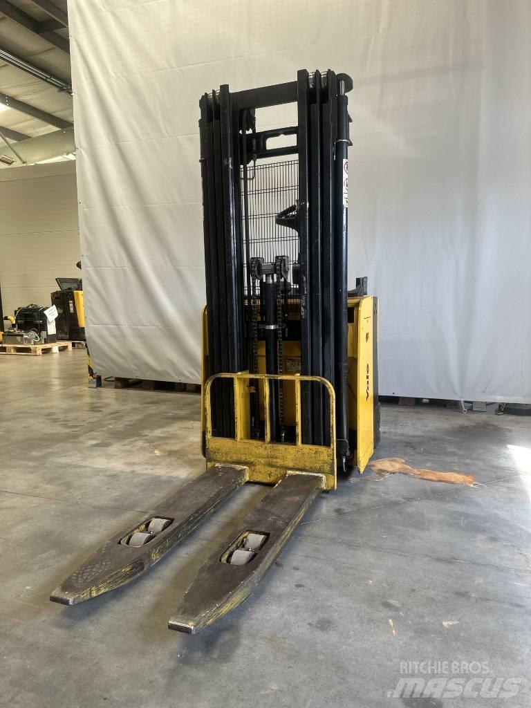 Yale ms15x Transpaleta electica cu furca