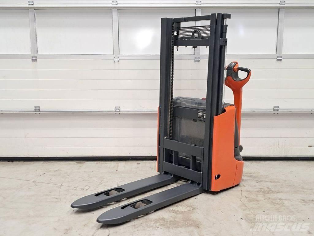 Linde L10B Transpaleta manuala