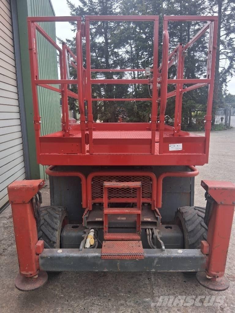 SkyJack SJ 6826 RT Platforme foarfeca