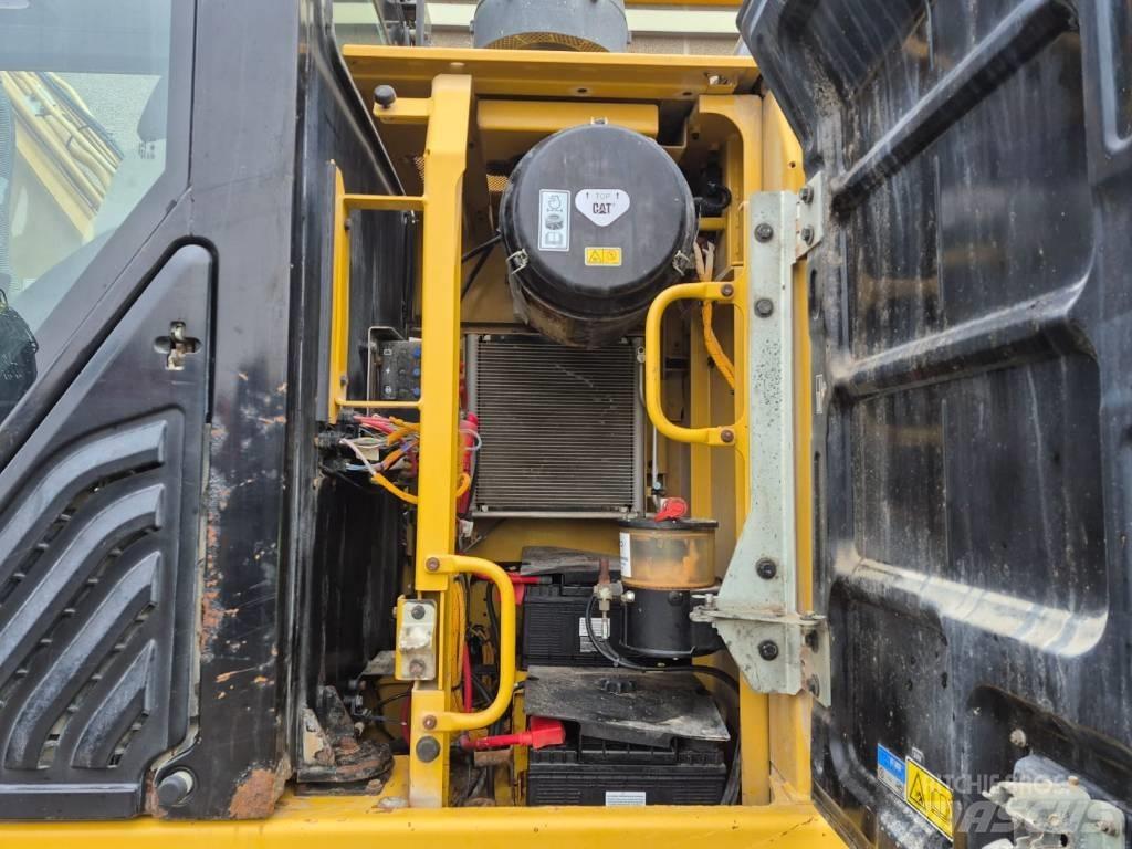 CAT 329E Excavatoare pe șenile
