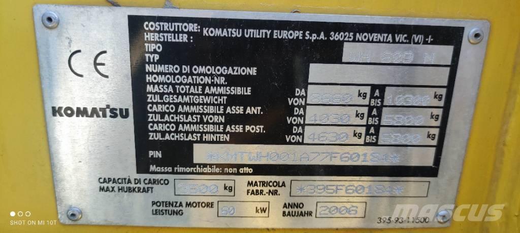 Komatsu WH 609 Stivuitoare telescopice