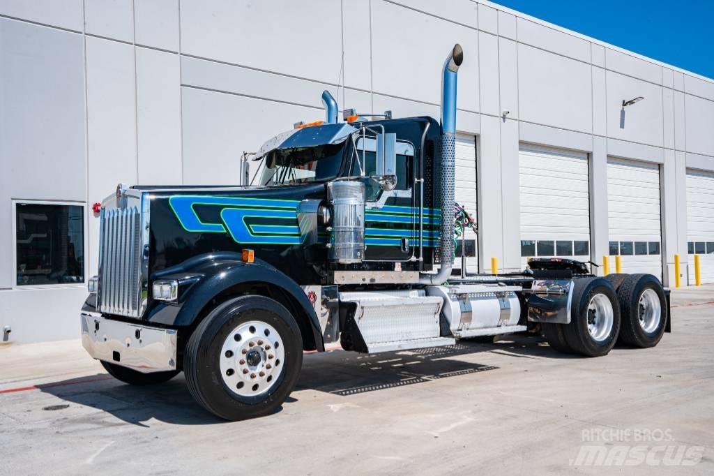 Kenworth W 900 Autotractoare