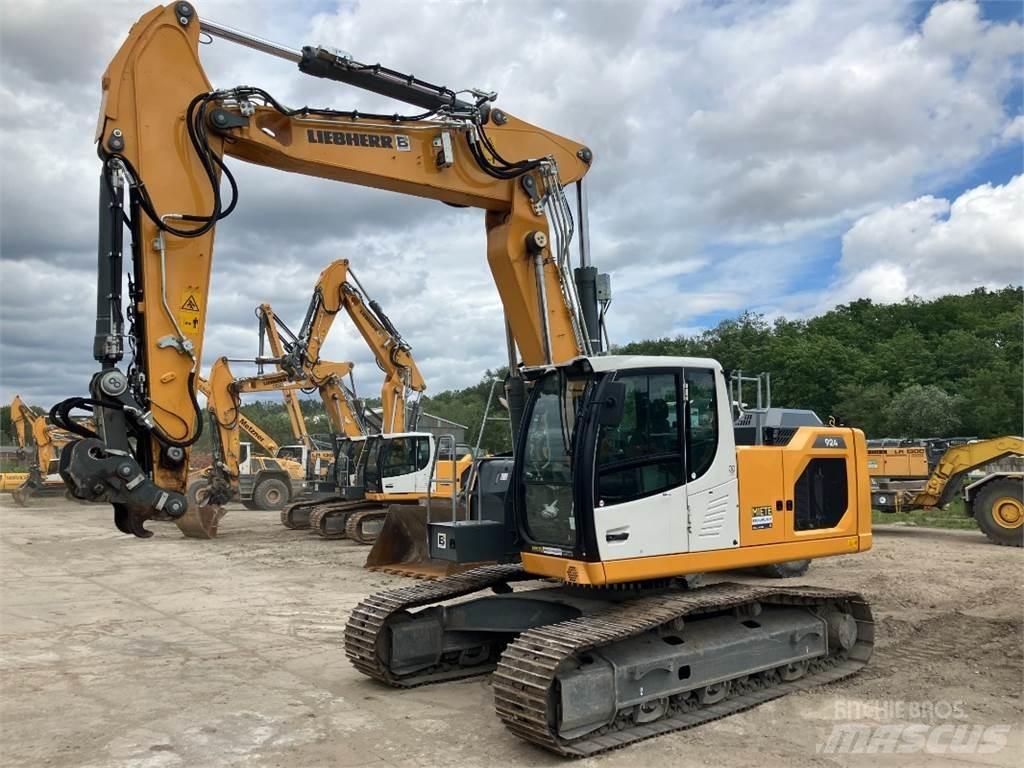 Liebherr R924 Excavatoare pe șenile
