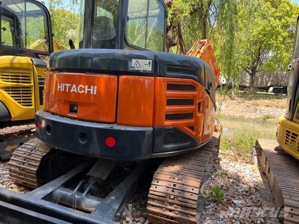 Hitachi ZX65UR Mini excavatoare < 7t
