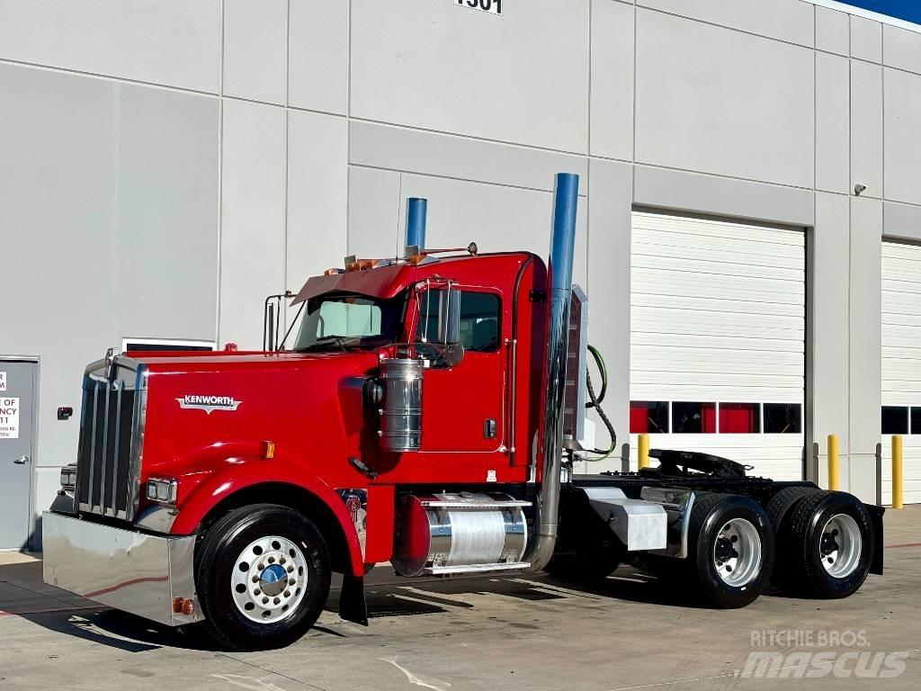Kenworth W 900 Autotractoare