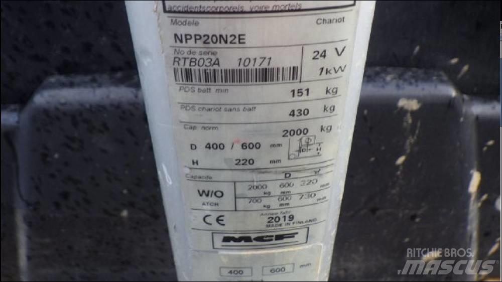 CAT NPP 20 N2E Transpaleta manuala