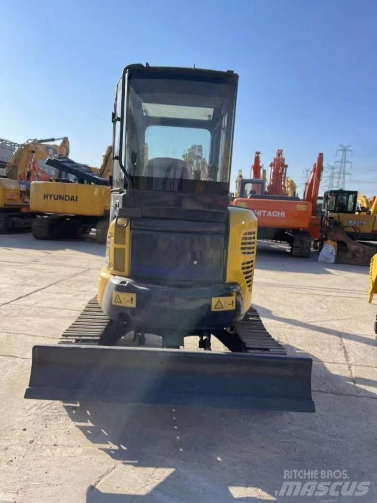 Komatsu PC 35 Mini excavatoare < 7t