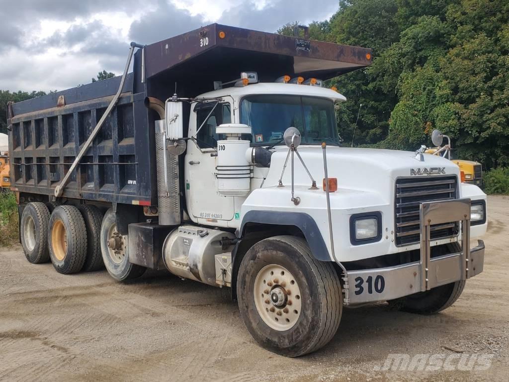 Mack RD 688 S Autobasculanta