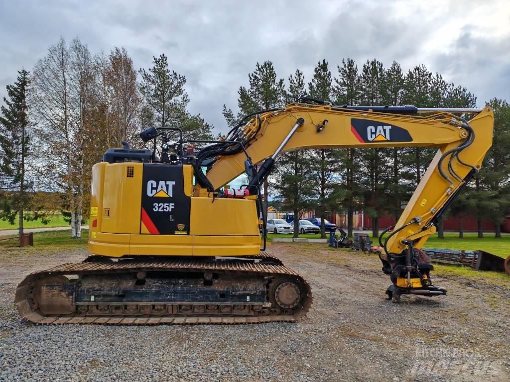 CAT 325 F L Excavatoare pe șenile
