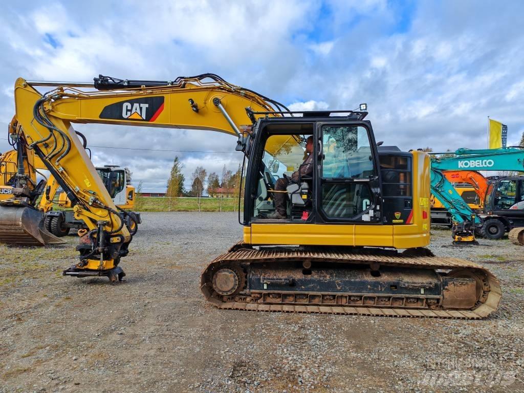 CAT 325 F L Excavatoare pe șenile
