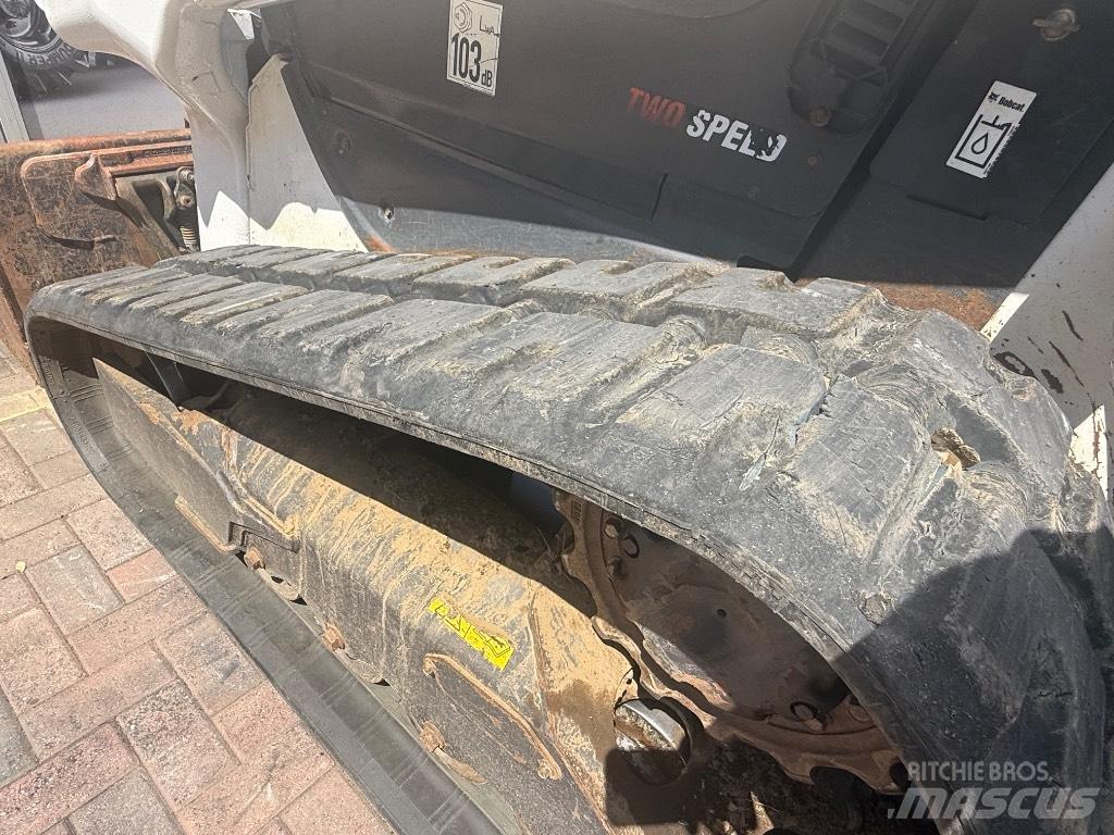 Bobcat T 66 Încarcatoare cu excavator