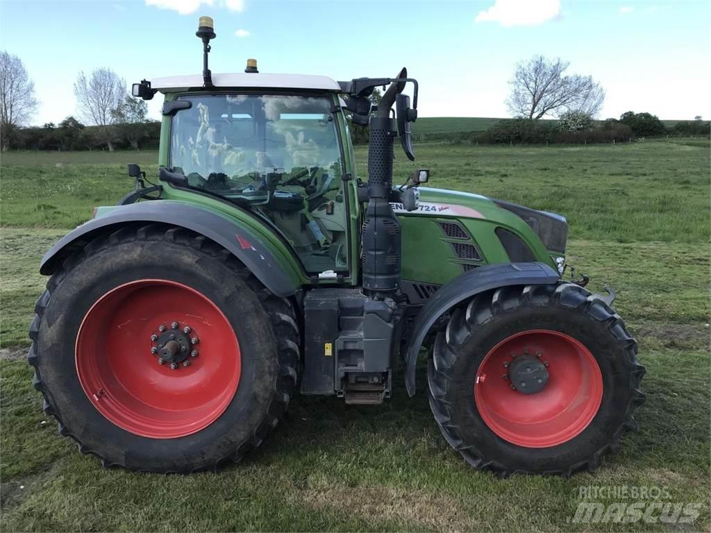 Fendt 724 Vario Tractoare