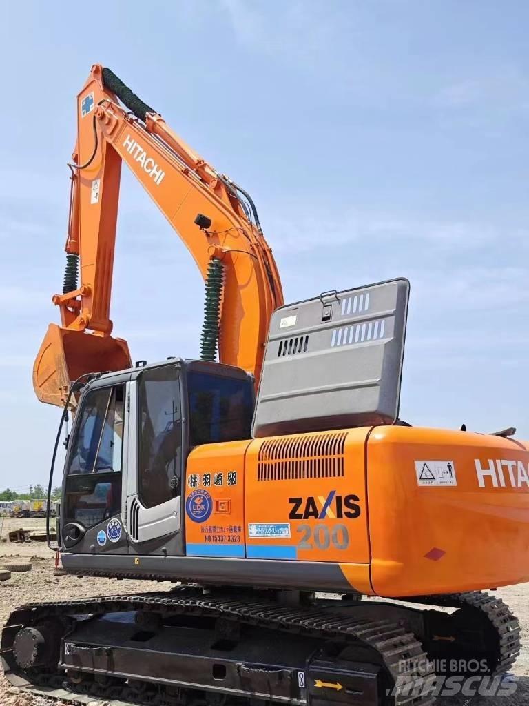 Hitachi ZX200 Excavatoare pe șenile
