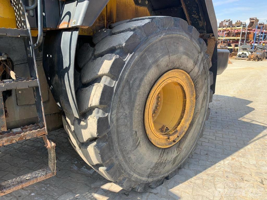 Komatsu WA 480-6 Incarcator pe pneuri