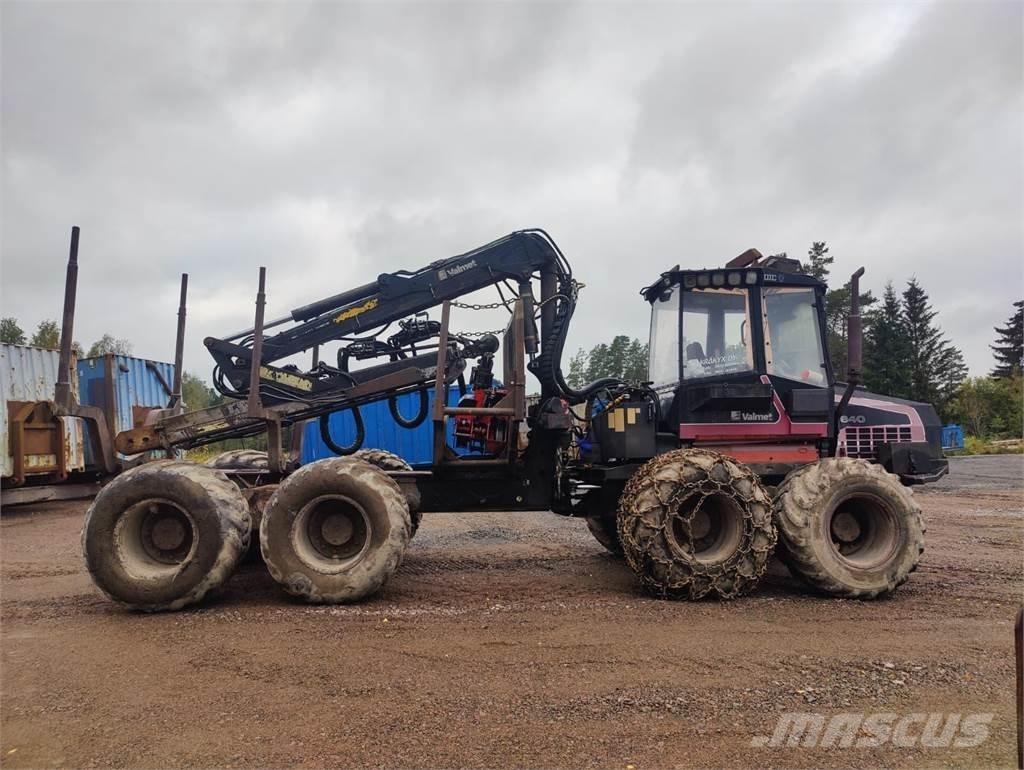 Valmet 840 Transportoare