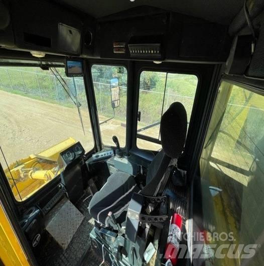 Bomag BC772EB-2 Compactoare monocilindrice