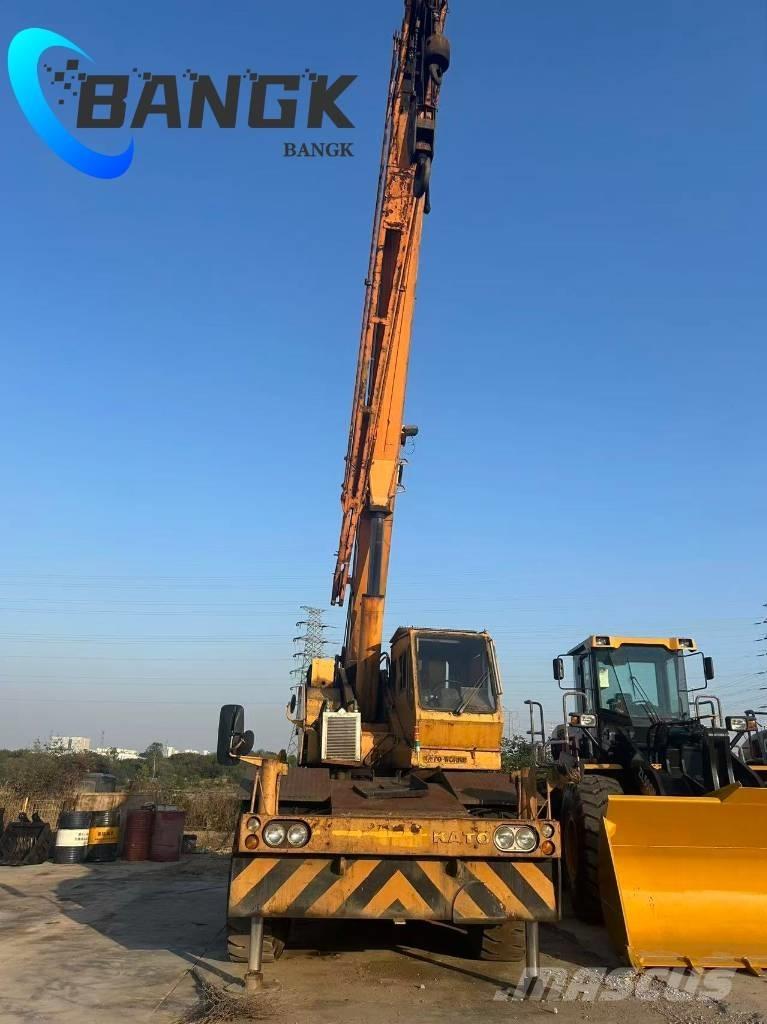 Kato KR 25 H Macara teren accidentat