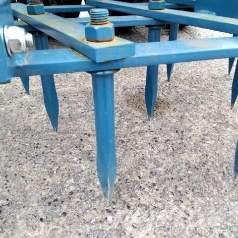 Religieux TAPIR 80 L Alte masini si accesorii de cultivat